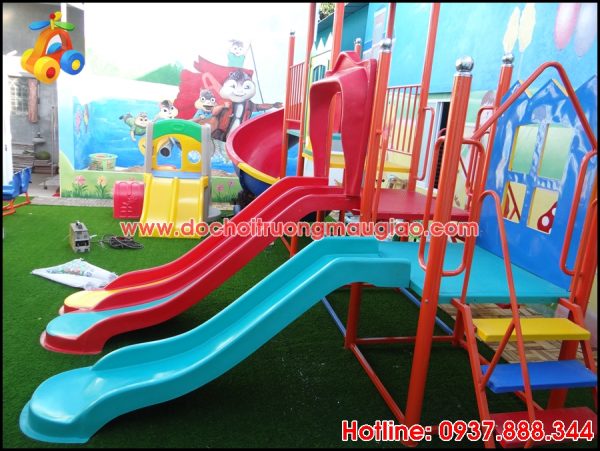 Cầu tuột trẻ em với thiết kế nổi bật bắt mắt Cầu tuột trẻ em với thiết kế nổi bật bắt mắt