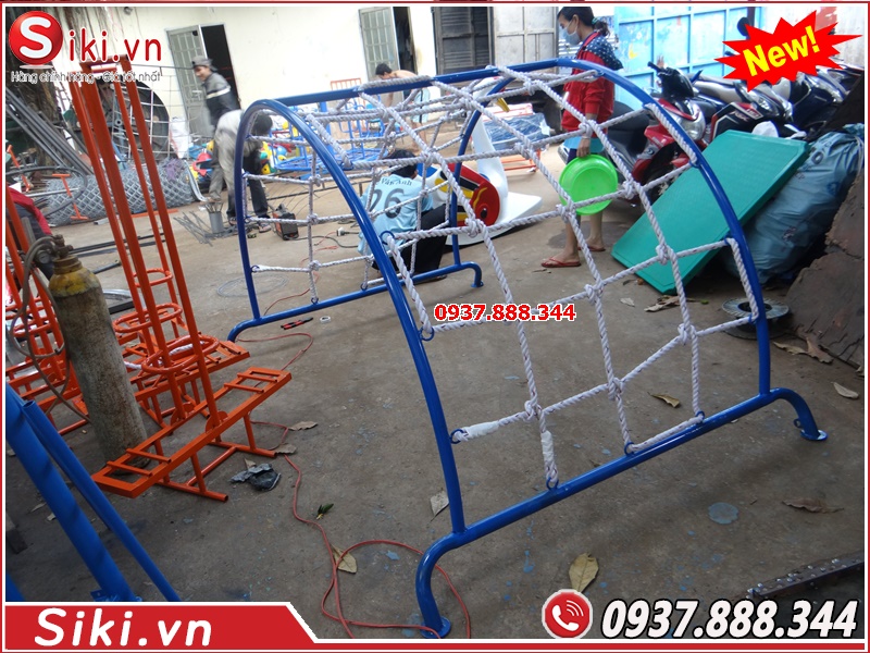 Sản xuất đồ chơi mầm non tại TPHCM: thang leo mầm non